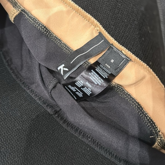 Set of 3 trendy leggings barely used - Picture 11 of 11